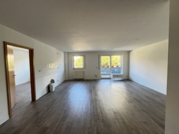 Charme trifft Funktion: Stilvolle Wohnung mit Balkon, 38820 Halberstadt, Wohnung
