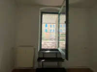 Zimmer mit Fenster