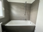mit Badewanne