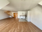 Wohnzimmer mit Küche