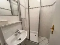 Bad mit Dusche