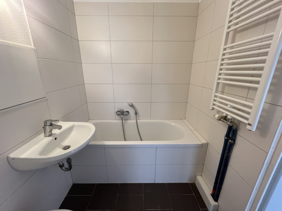 Bad mit Wanne