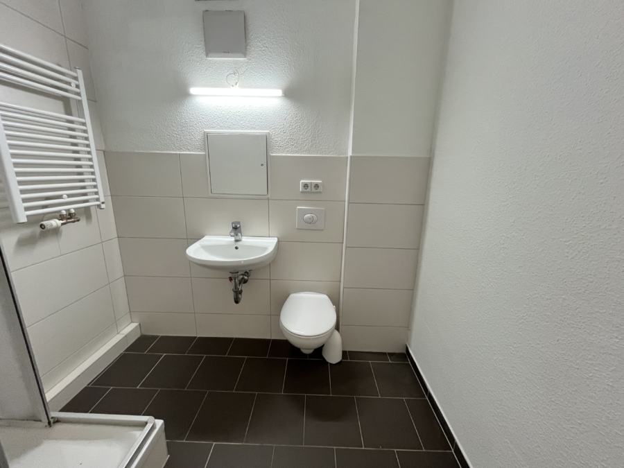 Bad mit Dusche