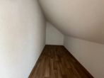Abstellraum im Schlafzimmer