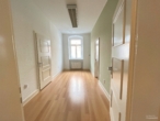 Büro 1